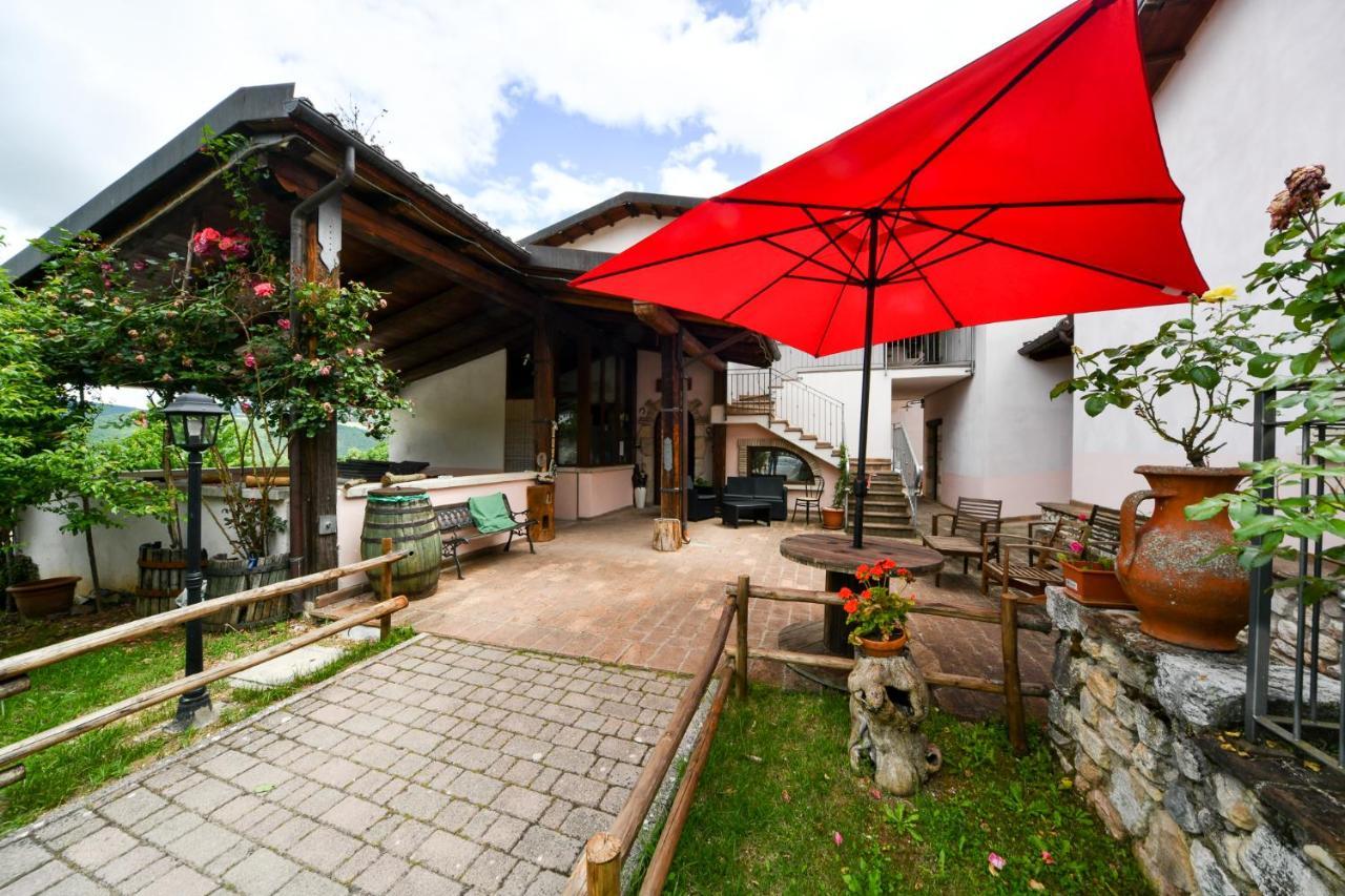 Agriturismo Valle Tezze Cascia Zewnętrze zdjęcie